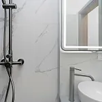 Luxurious With Balcony - Bibescu Ultra Lejlighed