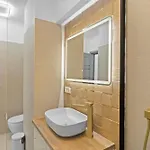 Luxurious With Balcony - Bibescu Ultra *