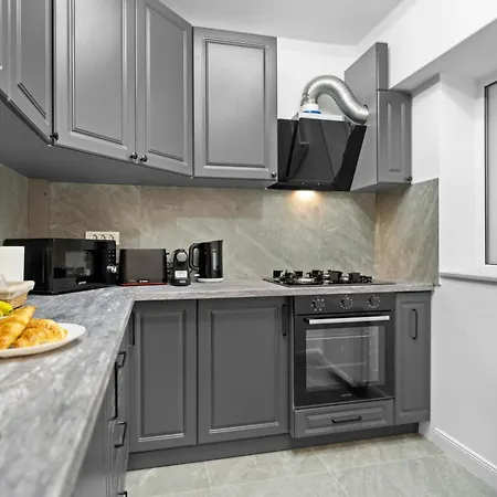 Luxurious With Balcony - Bibescu Ultra Apartament *
