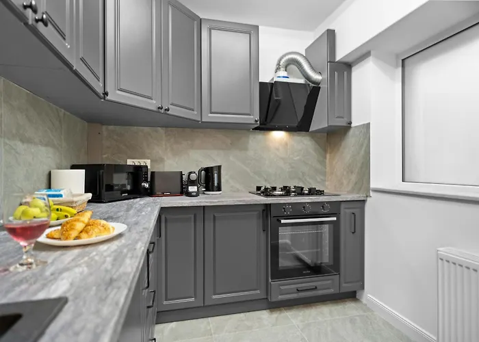 Luxurious With Balcony - Bibescu Ultra Apartament *