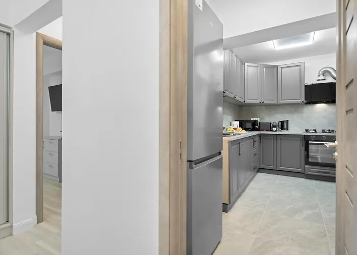 Luxurious With Balcony - Bibescu Ultra 布加勒斯特