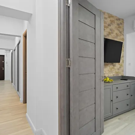 Luxurious With Balcony - Bibescu Ultra * Bucarest