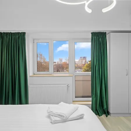 Appartement Luxurious With Balcony - Bibescu Ultra Bucarest