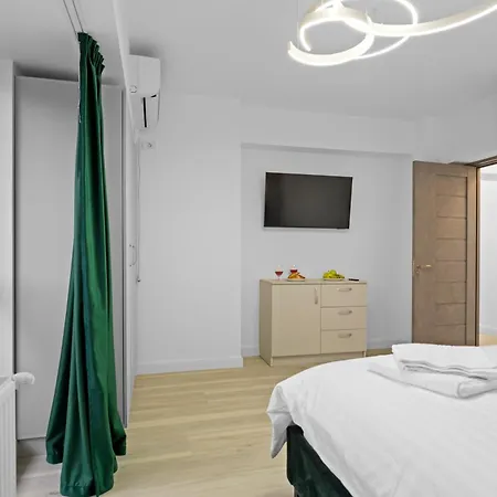 Luxurious With Balcony - Bibescu Ultra * Bucarest