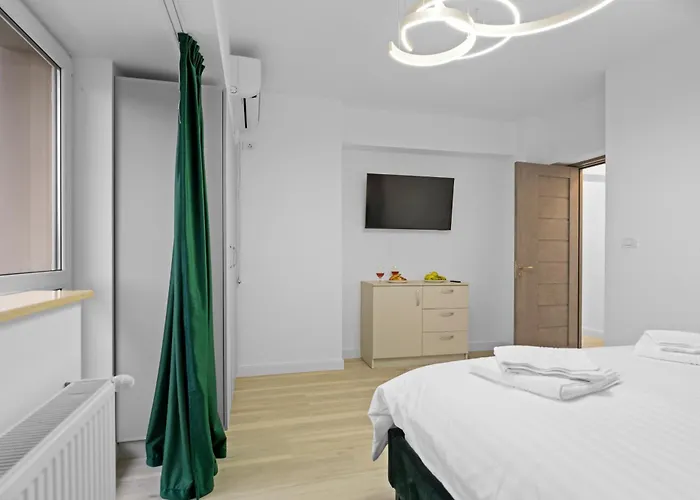 Luxurious With Balcony - Bibescu Ultra * Bucharest
