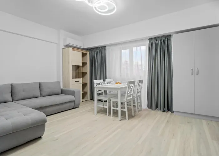 Luxurious With Balcony - Bibescu Ultra